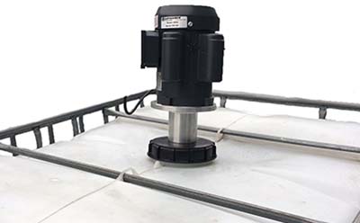 Cap Mount for Tote Mixers