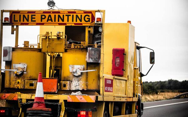 road paint tote mixer on line painting truck