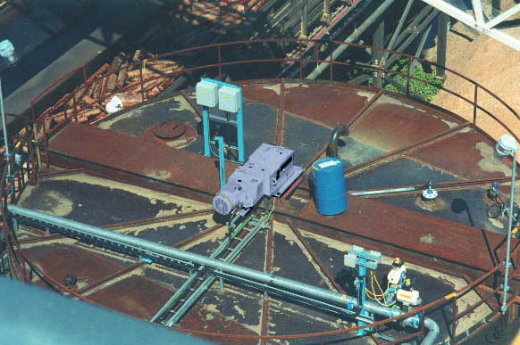 NMX Industrial Mixer on Tank Image 2